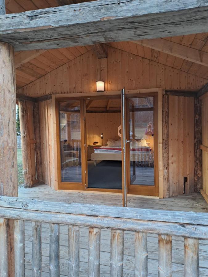 Holzjurten By Julka - Self Checkin Villa Finkenstein am Faaker See Buitenkant foto