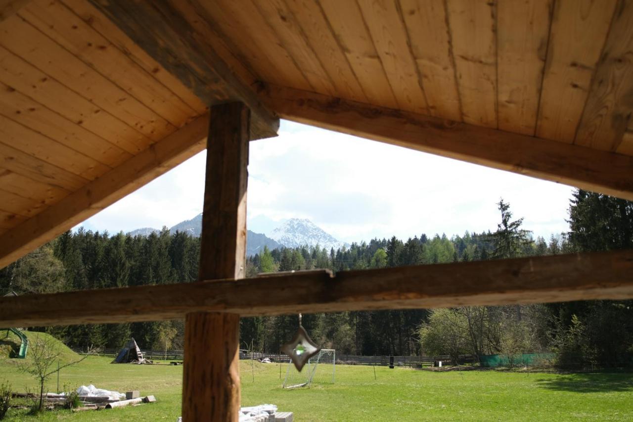 Holzjurten By Julka - Self Checkin Villa Finkenstein am Faaker See Buitenkant foto